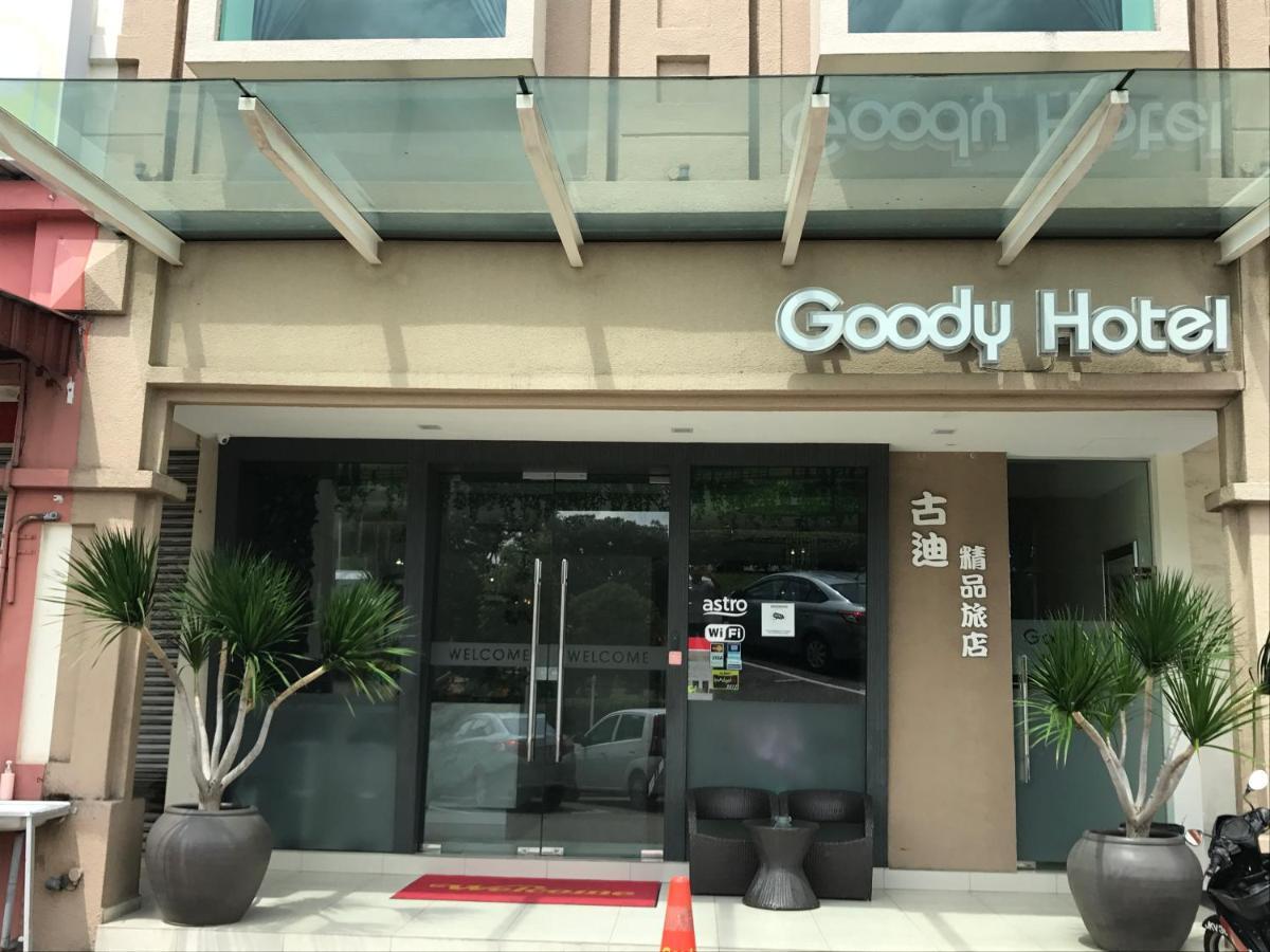 Goody Hotel Johor Bahru Bagian luar foto