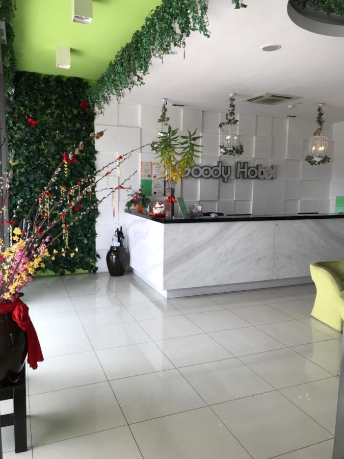 Goody Hotel Johor Bahru Bagian luar foto